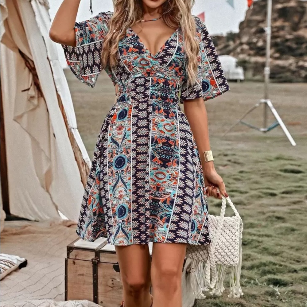 SHEIN Multicolor Boho V-Neck Mini Dress